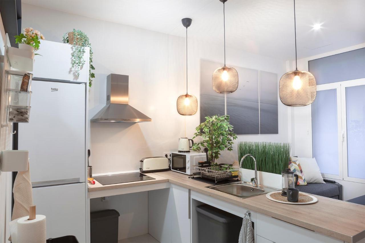 Artistic Digital Retreat-Great Location Near Metro Apartman Valencia Kültér fotó