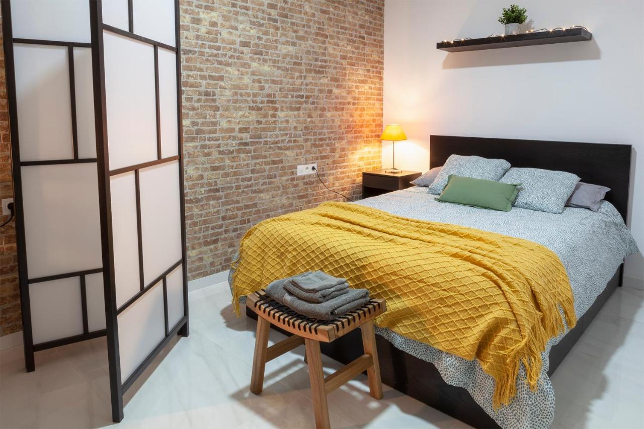 Artistic Digital Retreat-Great Location Near Metro Apartman Valencia Kültér fotó